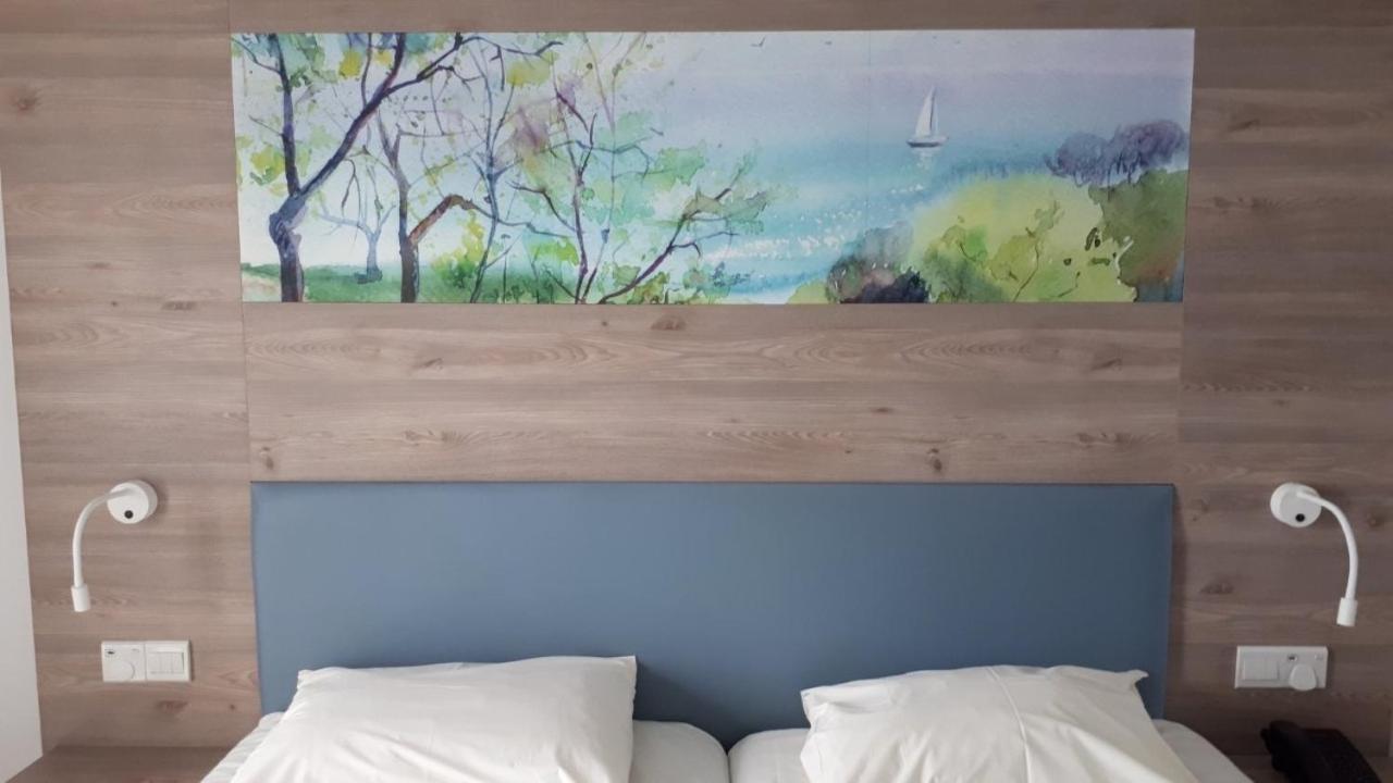 Karousos Beach Rooms Ayia Napa Eksteriør billede